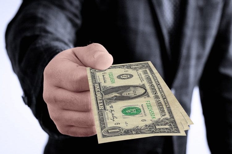 Small Businesses Face Serial Refunding Upwards Of £1,000