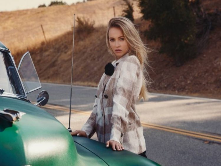 Model Entrepreneur Ellen Alexander: Success Beyond The Runway