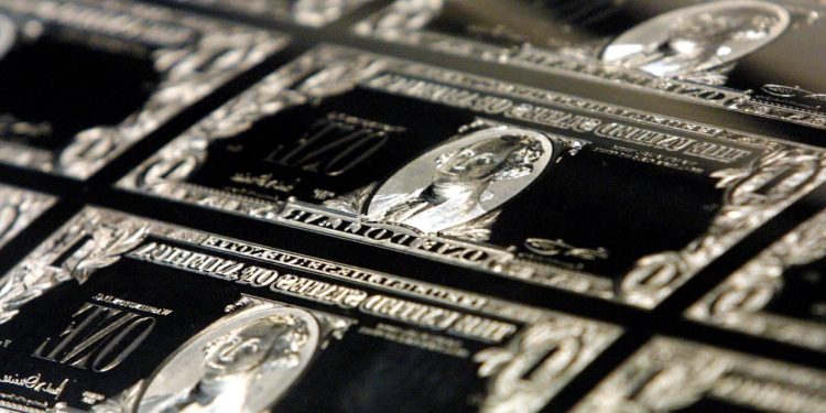Arrival of Biden and Yellen Puts the Dollar at an Inflection Point. It Still May Stay Rangebound.