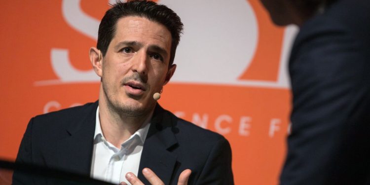 Short Bets Pummel Hot Hedge Fund Melvin Capital