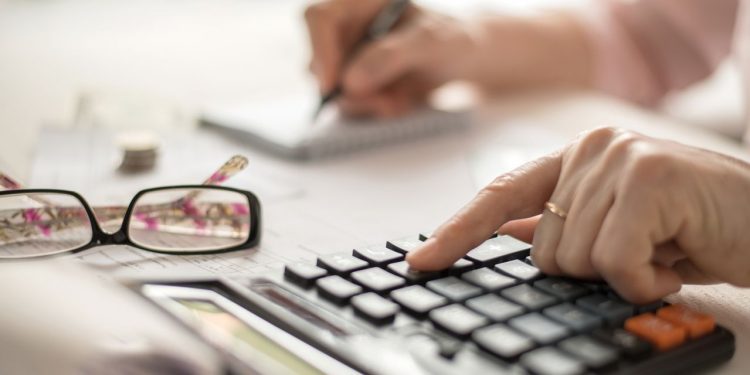 Retirement in Brief: Risk Gauge Ticks Up, Survey Shows Improving Finances, and Study Shows Workers Not Maximizing HSAs