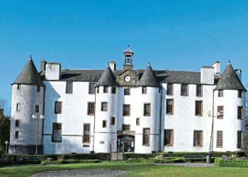 Campaign to save Dudhope Castle continues as new group is formed