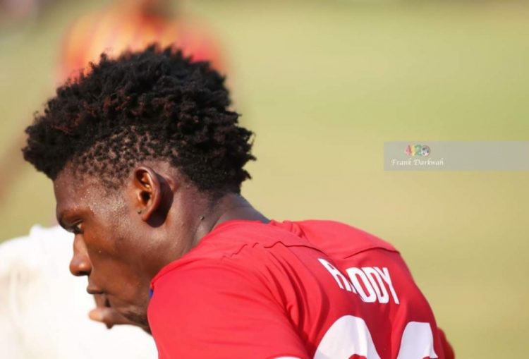 Raddy Ovouka nominated for 2020 Congolese Footballer of the Year Award