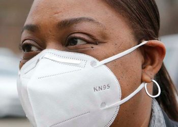 Black Akron leaders, residents want better messaging on COVID-19 vaccine
