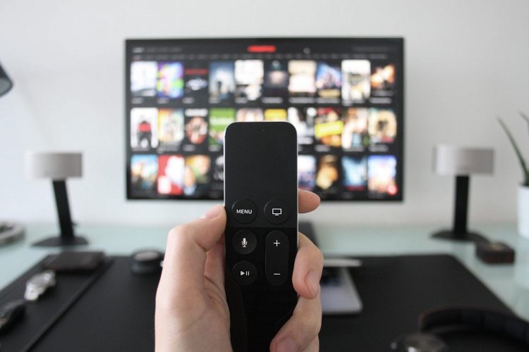 Older Americans are increasingly cutting the cord