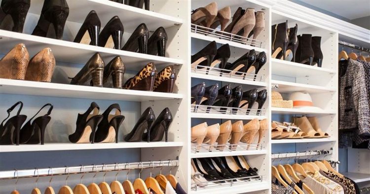 How to create an awe-inspiring closet for career success in the new year