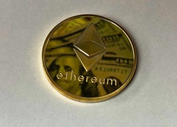 ETH bulls catch a breather around February 2018 top