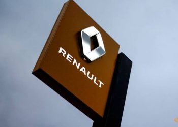 New Renault boss outlines leaner, hi-tech future