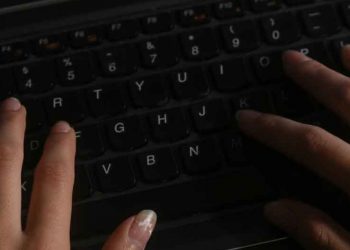 Mexicans spend 66% more hours shopping online – Latest News, Breaking News, Top News Headlines