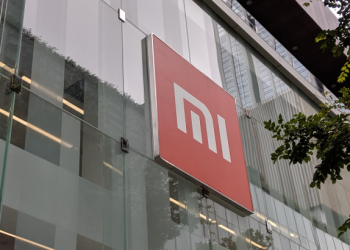 US blocks Xiaomi from American imports and investment