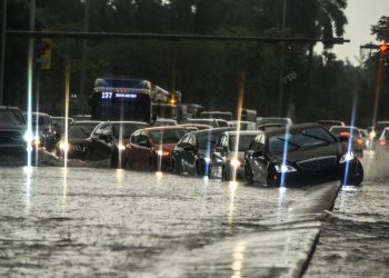 Sea levels are rising faster than predicted: study