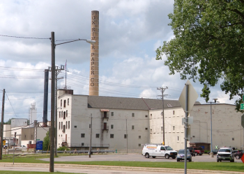 Employees of closing Appleton paper mill may have many new jobs to choose from – Fox11online.com