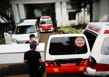 Indonesia beefs up health funds with hospitals in critical condition