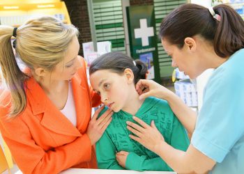 Have parents’ views on using community pharmacy services for children in the UK changed over the past ten years?